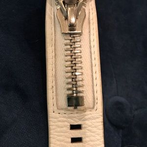 Diesel Accessories - Diesel white leather zipper watch Diesel Accessories - Diesel white leather zipper watch